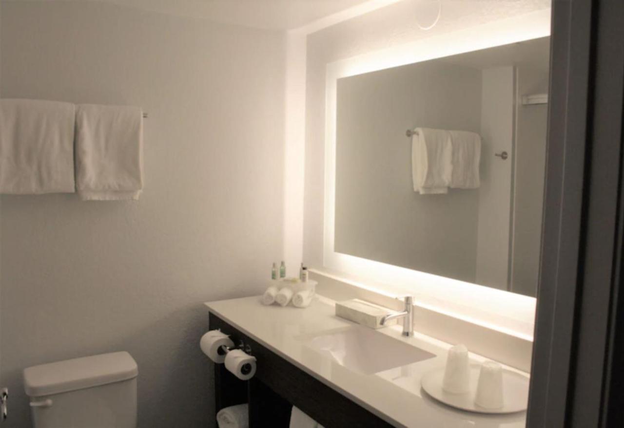 Holiday Inn Express Atlanta - Northeast I-85 - Clairmont Road By Ihg Eksteriør bilde