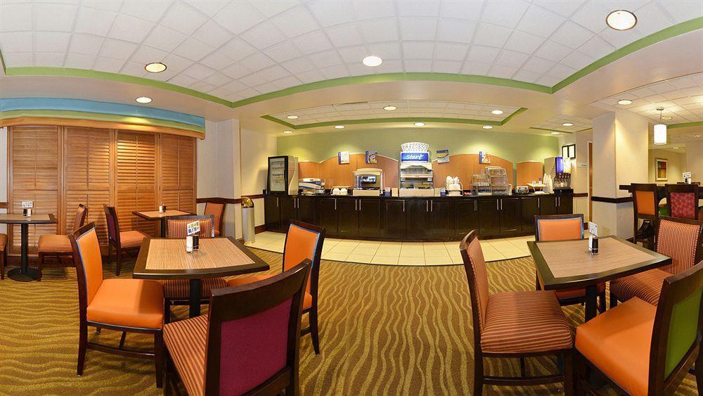 Holiday Inn Express Atlanta - Northeast I-85 - Clairmont Road By Ihg Eksteriør bilde
