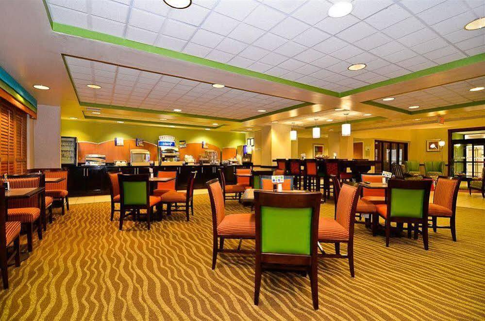 Holiday Inn Express Atlanta - Northeast I-85 - Clairmont Road By Ihg Eksteriør bilde