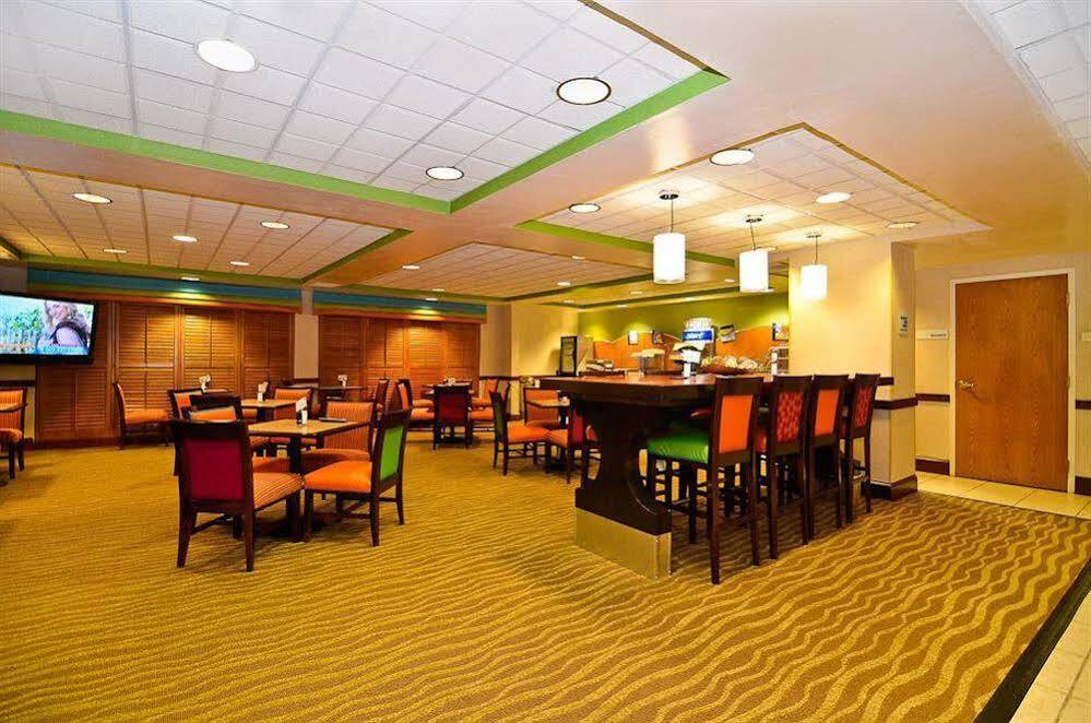Holiday Inn Express Atlanta - Northeast I-85 - Clairmont Road By Ihg Eksteriør bilde